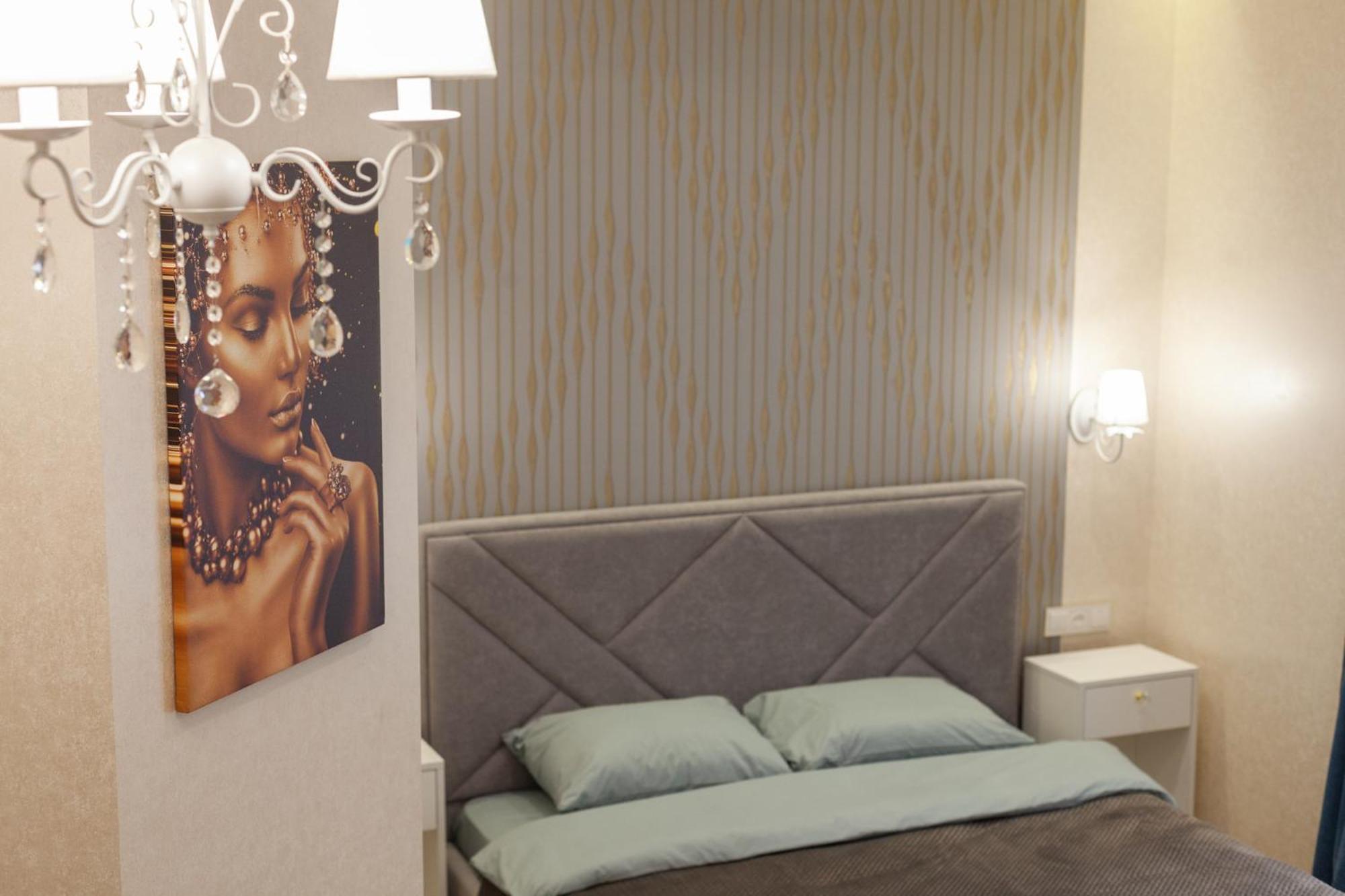 Luxury Flat Near Opera 2 Apartment *