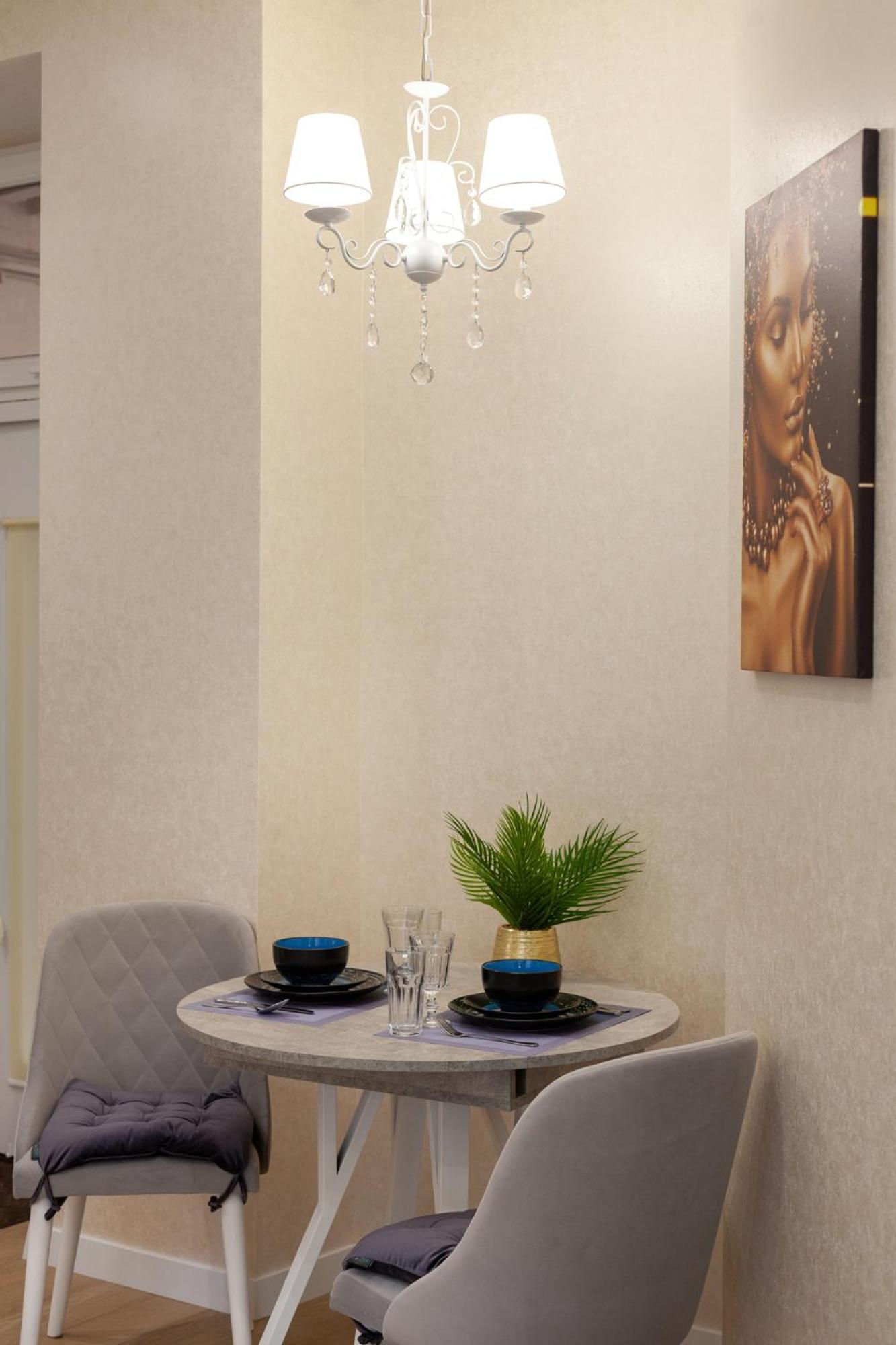 Luxury Flat Near Opera 2 Apartment *
